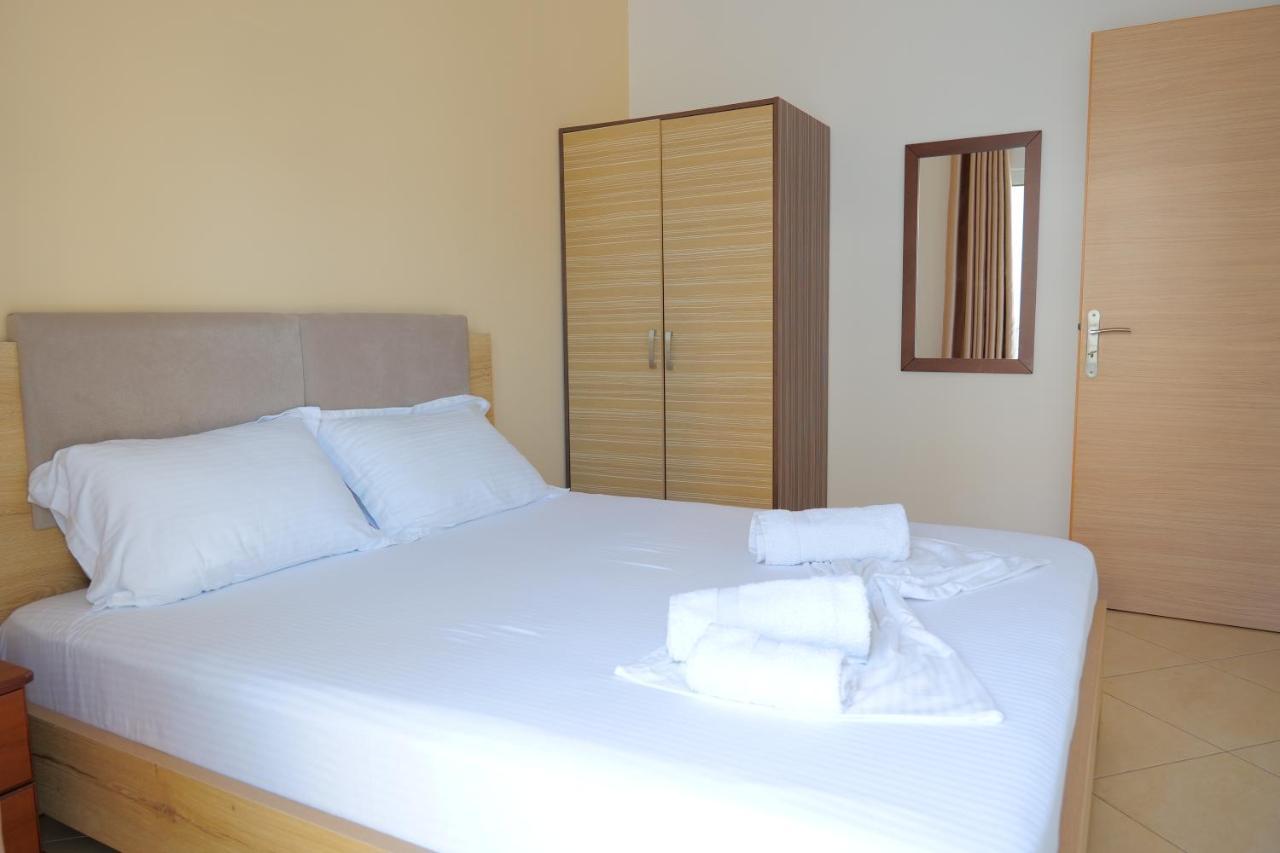 Hotel Edola Sarandë Eksteriør billede