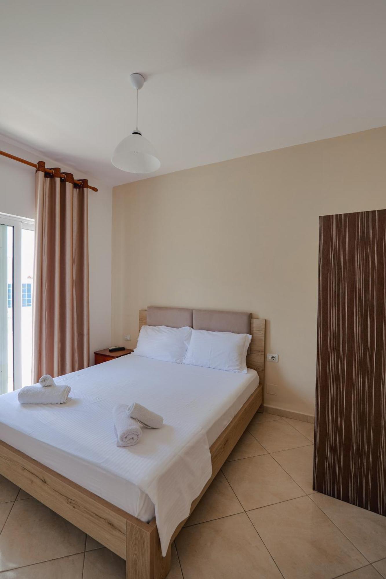 Hotel Edola Sarandë Eksteriør billede