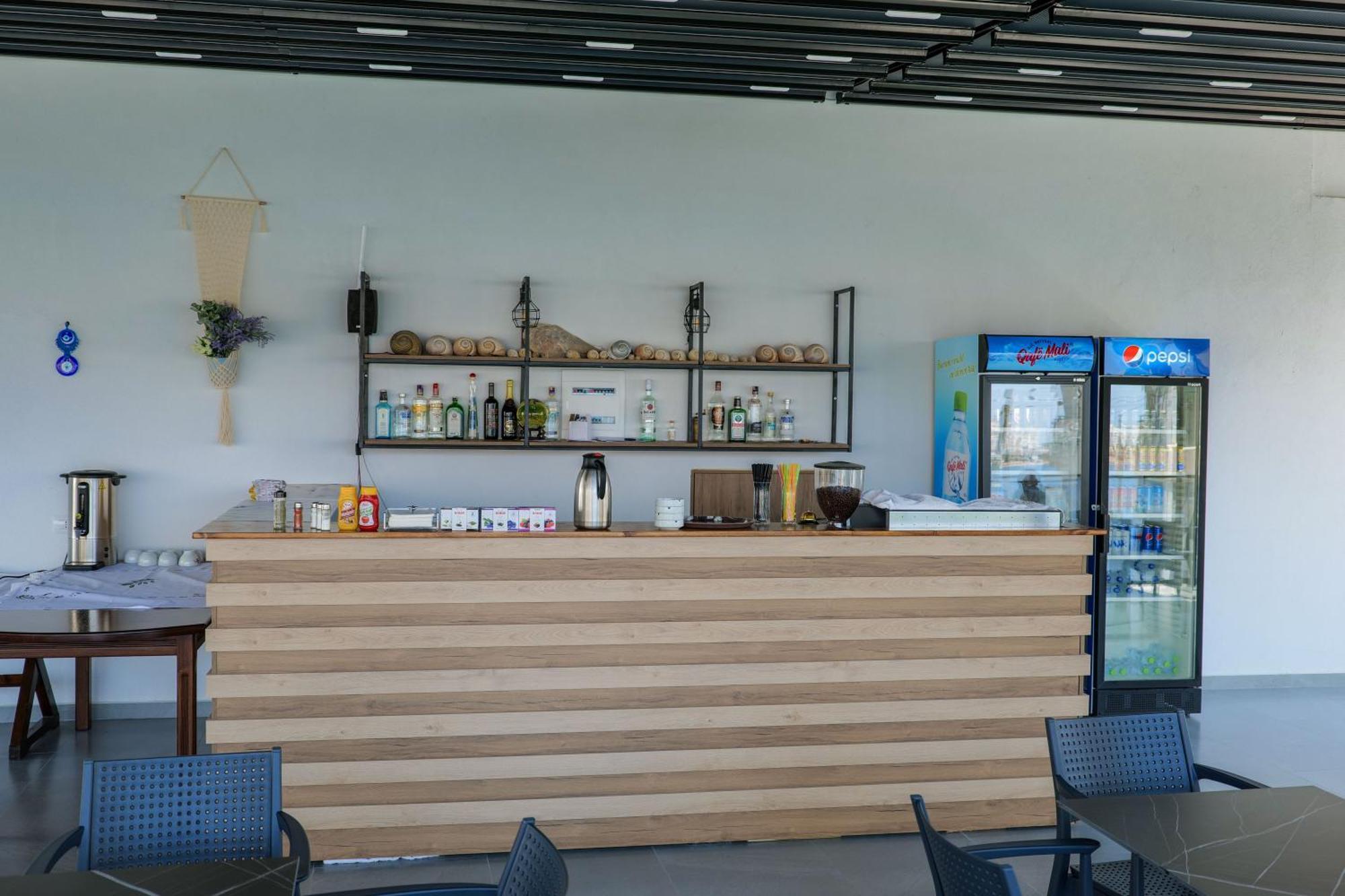 Hotel Edola Sarandë Eksteriør billede